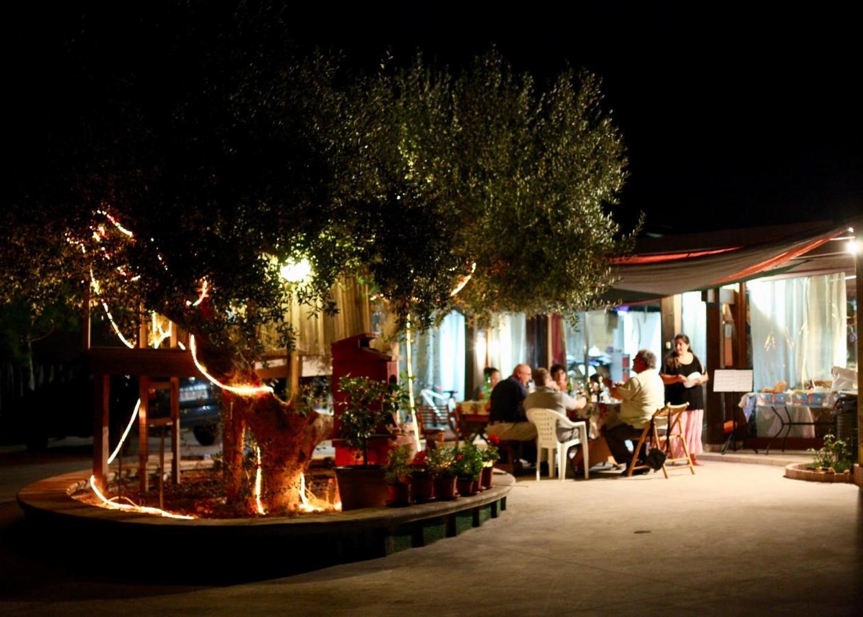 Music House A Castellana Grotte Confinante Via Per Turi 500M Dalle Grotte Екстер'єр фото