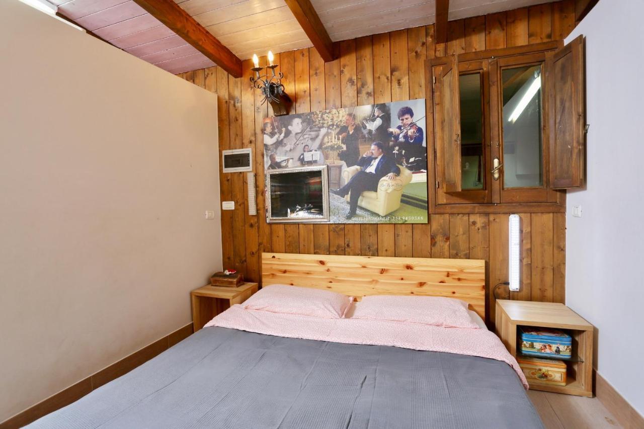Music House A Castellana Grotte Confinante Via Per Turi 500M Dalle Grotte Екстер'єр фото