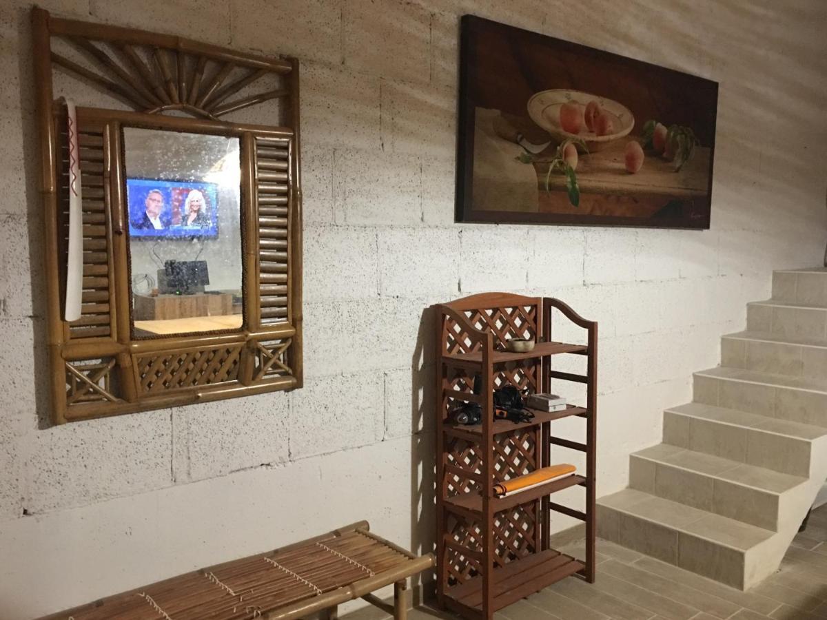 Music House A Castellana Grotte Confinante Via Per Turi 500M Dalle Grotte Екстер'єр фото